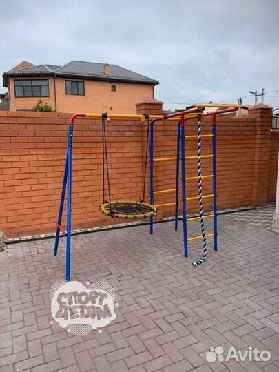 Детский спортивный комплекс уличный