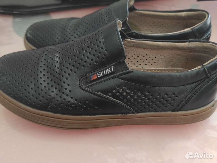 Кроссовки, туфли