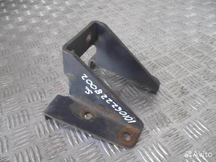 Кронштейн крепления заднего крыла Scania 1854878