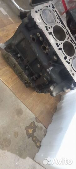 Блок цилиндров на Volkswagen Tiguan CZP