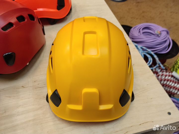 Каска аналог petzl арт9ал3