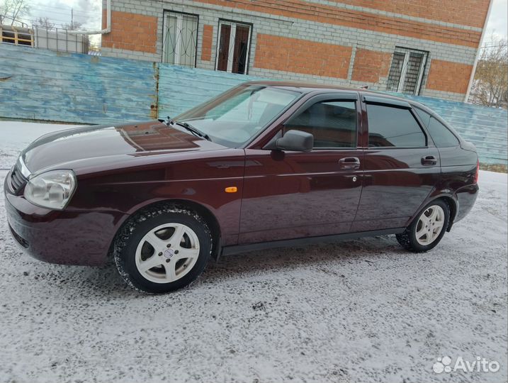 LADA Priora 1.6 МТ, 2010, 200 000 км