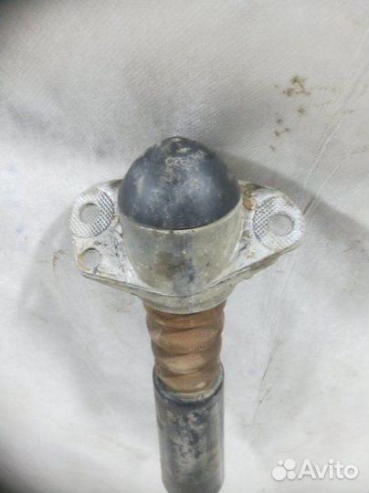 Амортизатор задний задний Volkswagen Polo MK5