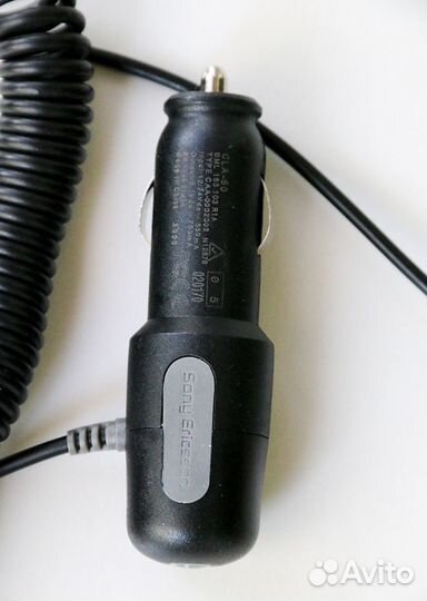 Зарядные устройства и кабели Sony-Ericsson