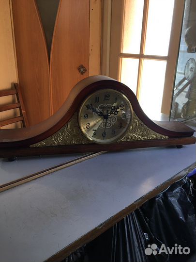 Часы настенные и настольные с боем и без,будильник