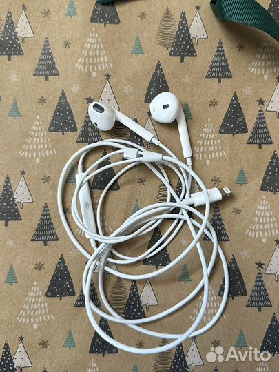 Наушники apple earpods lightning