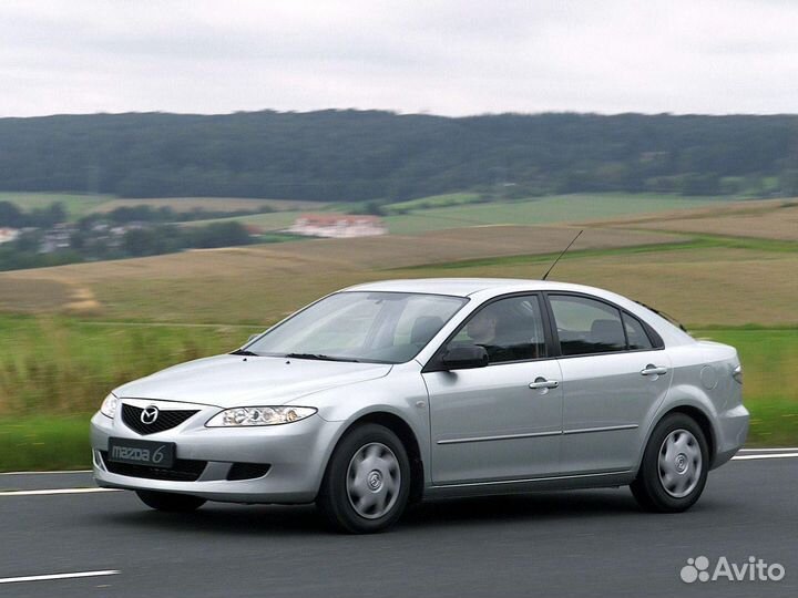 Лобовое стекло на Mazda 6 02-08г