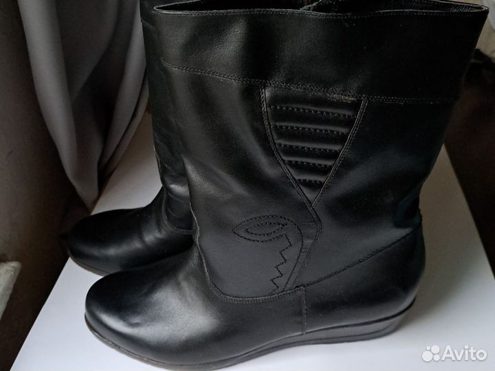 Сапоги новые зимние женские