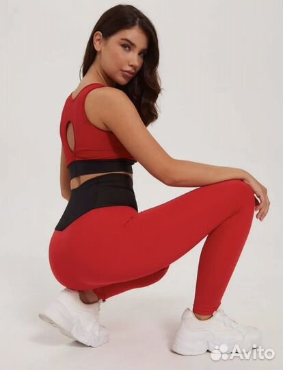 Костюм спортивный