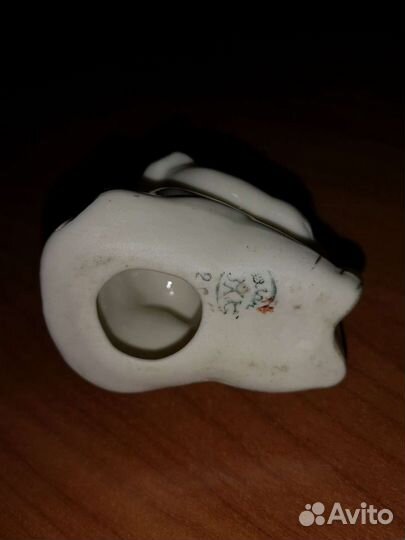 Антикварная статуэтка