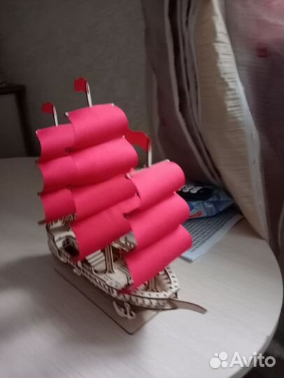 Машина / корабль из дерева