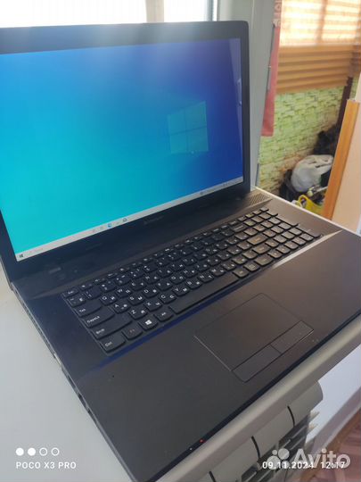 Lenovo ideapad g700