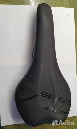 Запчасти шоссейного велосипеда: шины камеры седло