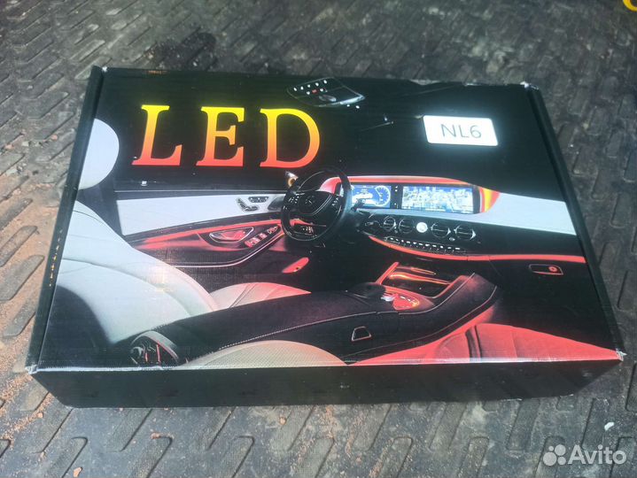 Неоновая подсветка салона автомобиля