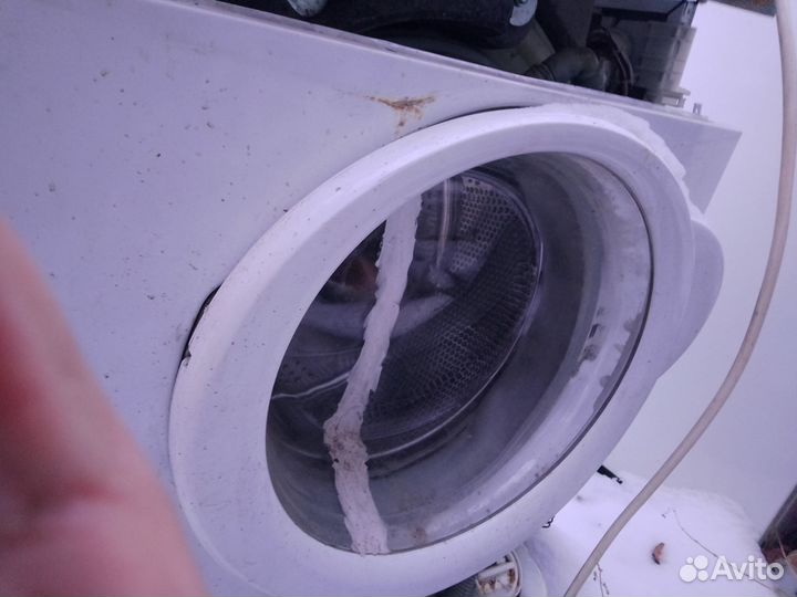 Холодильник и стиральная машина на запчасти