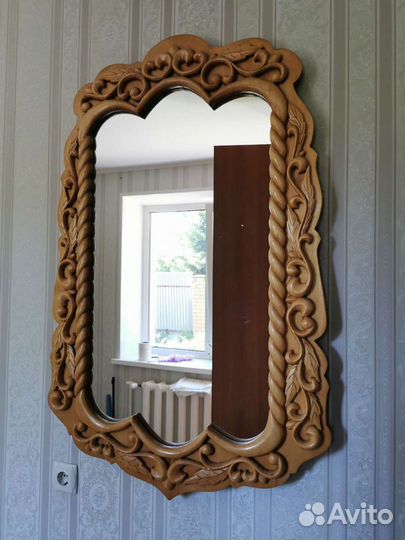 Деревянное зеркало ручной работы