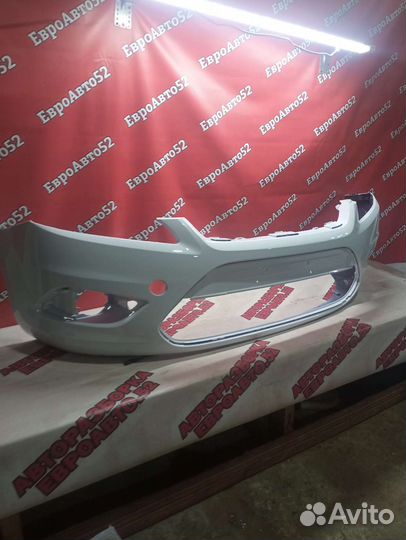 Передний бампер Ford Focus 2