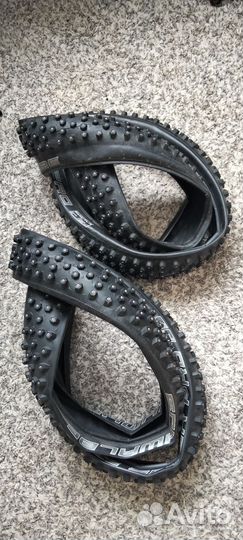 Шипованные покрышки Schwalbe Ice Spiker Pro 26x2.1