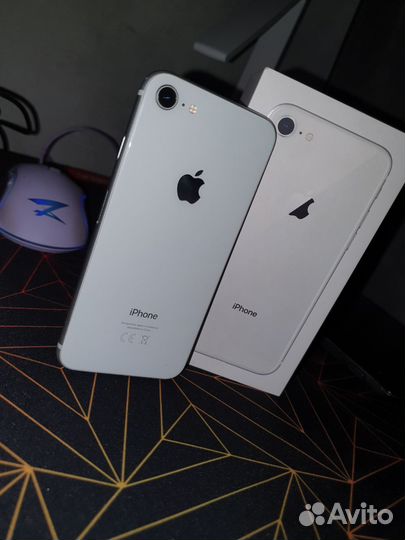 iPhone 8 64 gb