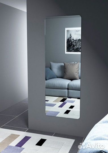 Зеркало в полный рост с красивыми мягкими углами