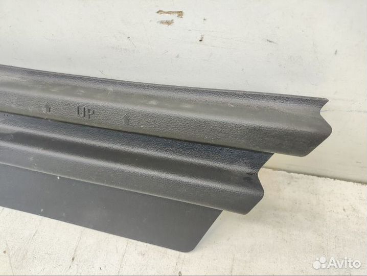 Обшивка багажника левая Volkswagen Tiguan 2