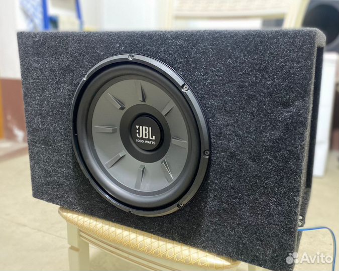 Сабвуфер jbl 1000