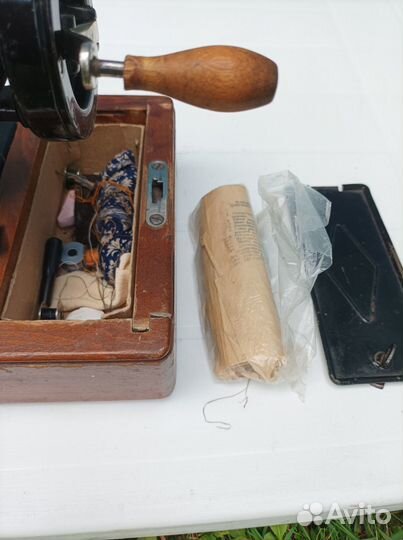 Швейная машинка