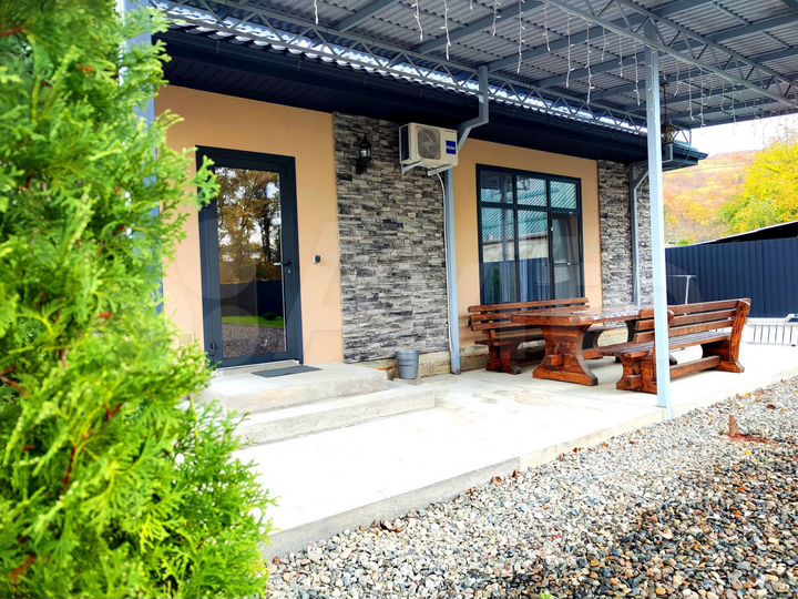 Дом 80 м² на участке 7 сот.