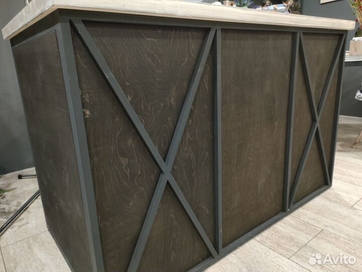 Стол флориста/ресепшн в стиле Лофт