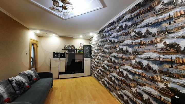 2-к. квартира, 54 м², 1/5 эт.