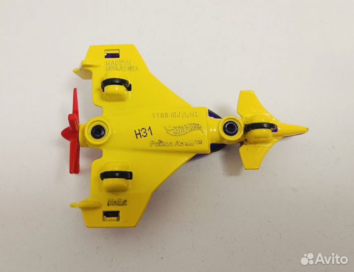 Poison Arrow Hotwills самолет