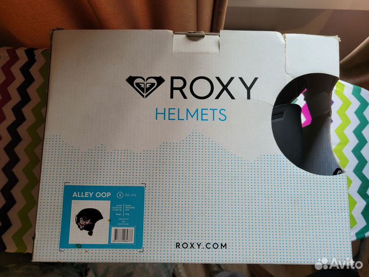 Продам горнолыжный шлем Roxy