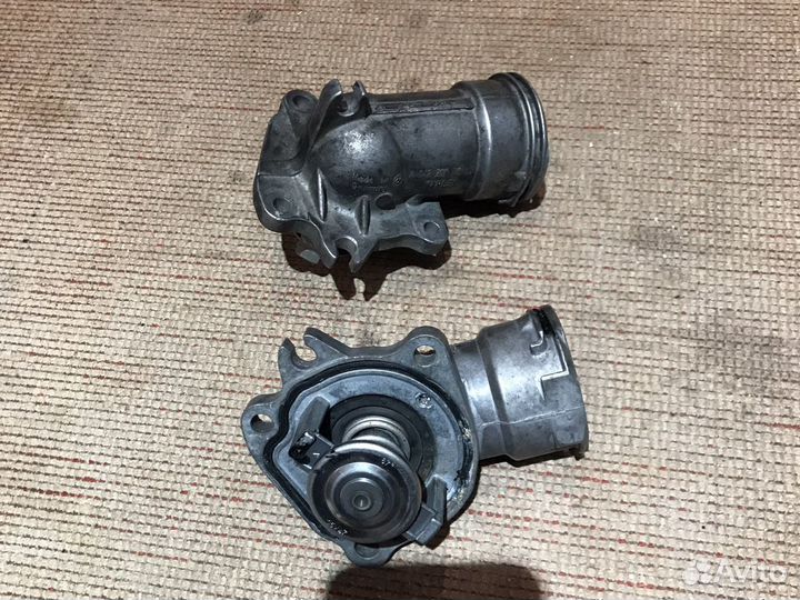 Термостат Мерседес мл гл 164 642 мотор