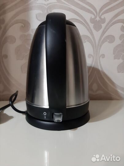 Чайник электрический polaris