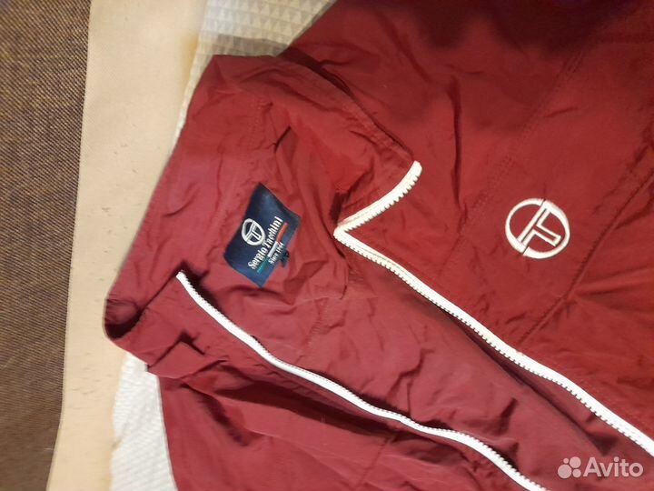 Легкая куртка Sergio Tacchini