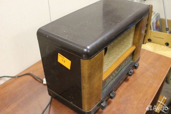 Ламповый приёмник Vera 244A 79