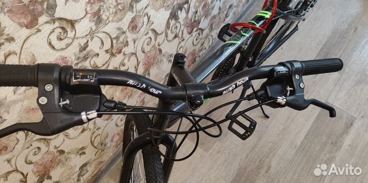 Велосипед подростковый