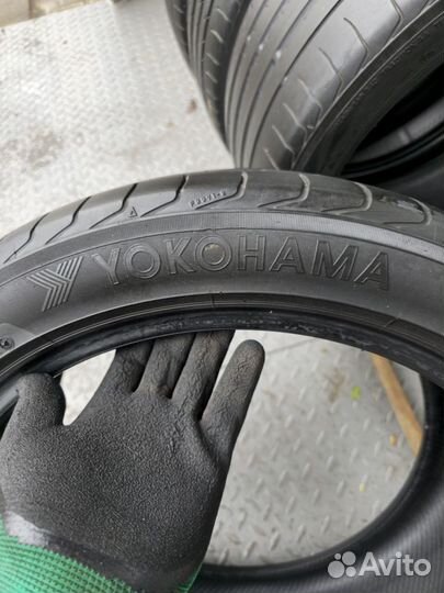 Yokohama Advan Sport V105 225/45 R18 и 245/40 R18