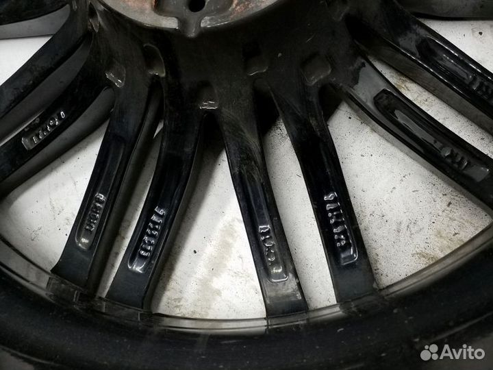 Диск колеса литой BMW 5er G30 R19