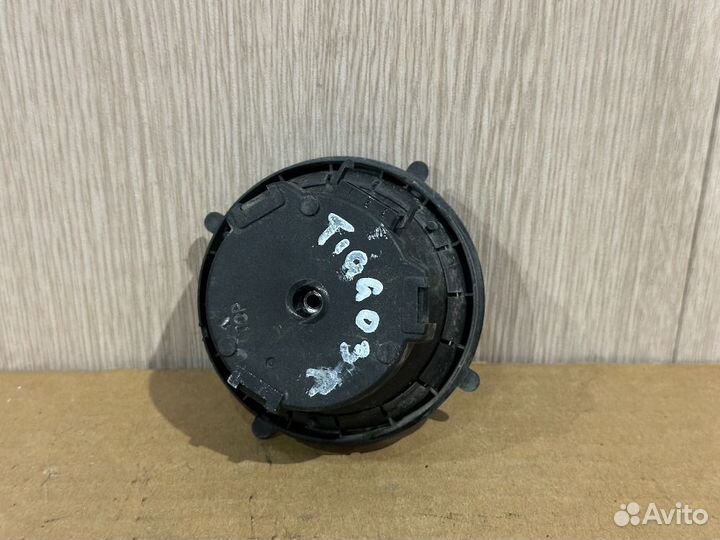 Моторчик зеркала Chery Tiggo 3