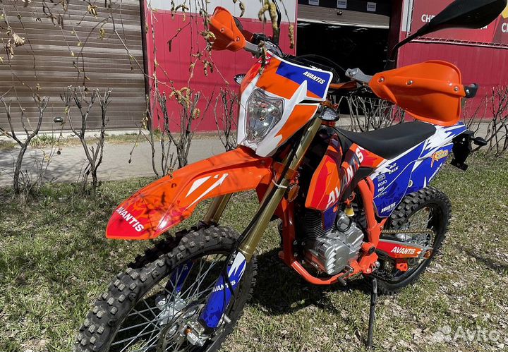 Мотоцикл Avantis A2 LUX (172FMM) PRO sport птс