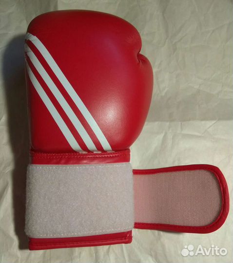 Перчатки боксерские Adidas Training adiBT02 10 oz