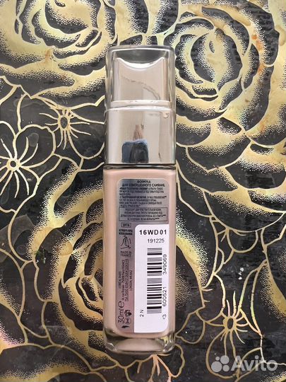 Крем тональный loreal