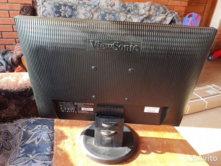 Монитор Viewsonic 22