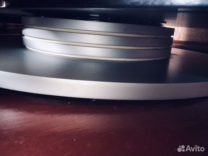 Тумба для музыки апаратуры телевизор