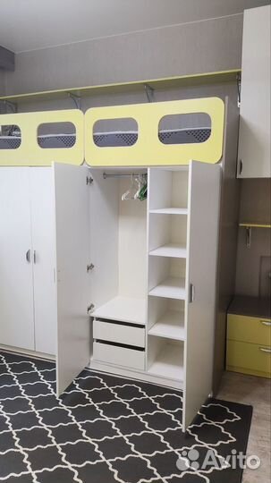 Детский уголок (шкафы+кровать+матрас)