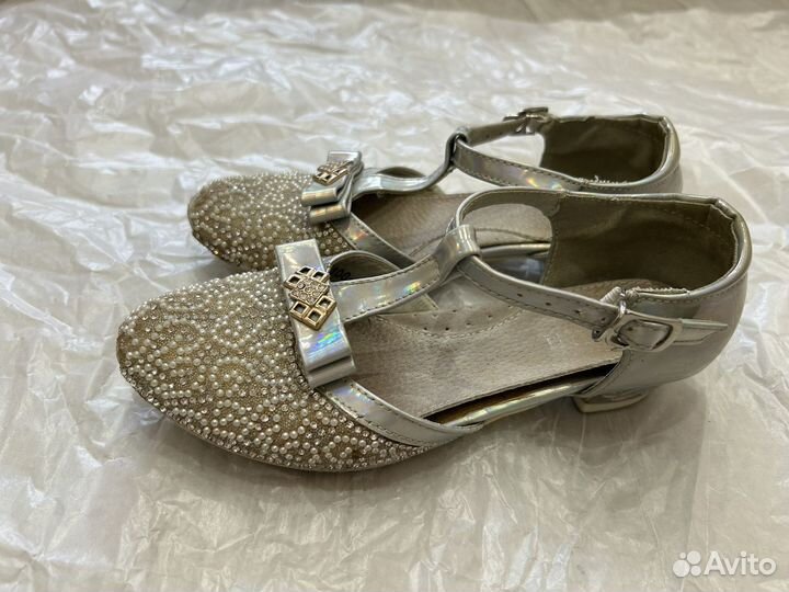 Туфли детские 33 размер, тапочки