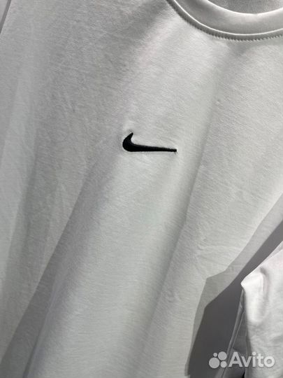 Футболка Nike