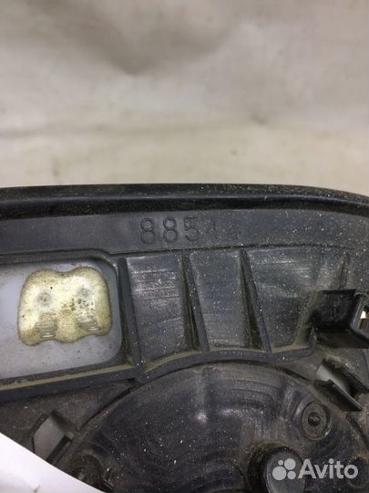 Зеркальный элемент левый Toyota Highlander