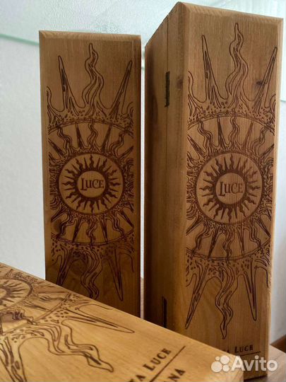 Подарочная коробка для бутылки